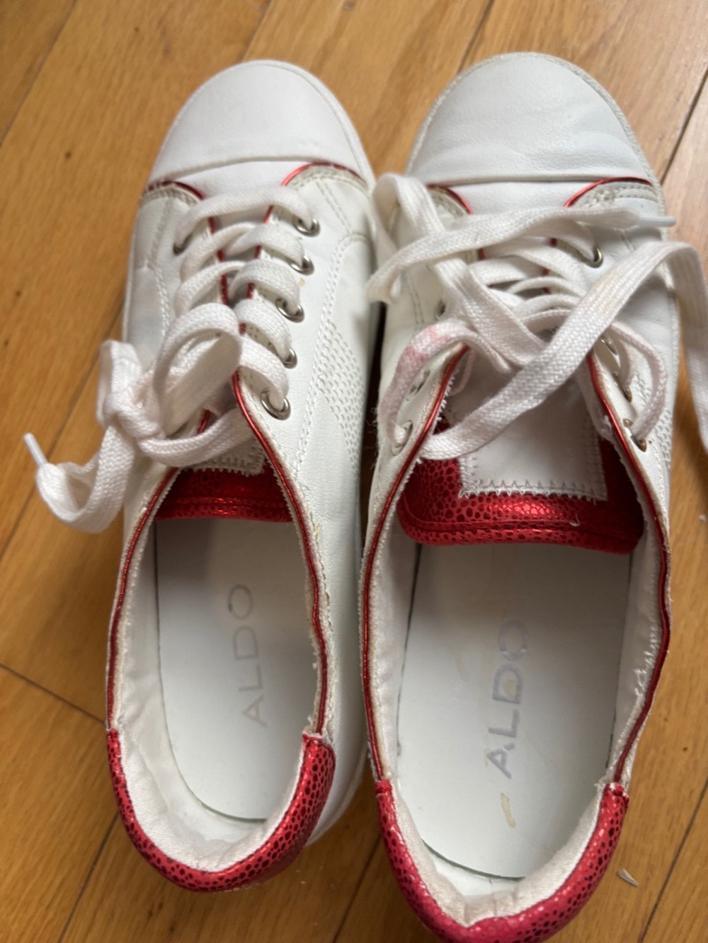 ALDO White Sneakers with Metallic Red Accents (Size 6.5)